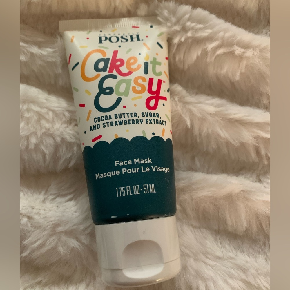 Perfectly Posh Cake It Easy face mask